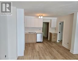 1 - 52 PETER STREET, Mississauga, Ontario