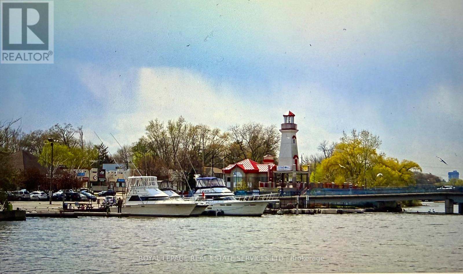 1 - 52 Peter Street, Mississauga, Ontario  L5H 2G8 - Photo 23 - W12812968