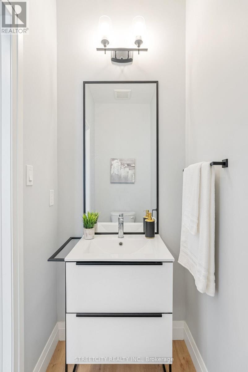 Photo 12 of 28 for 75 Greene Street