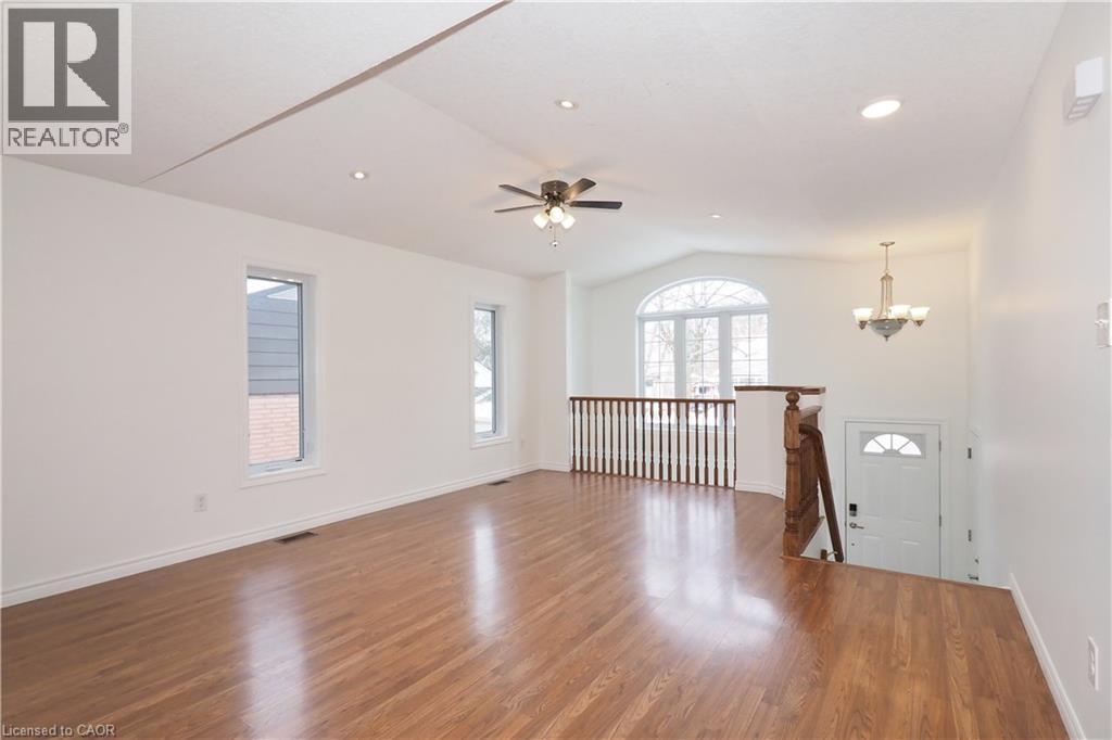 359 West Gore Street, Stratford, Ontario  N5A 1K9 - Photo 5 - 40804737