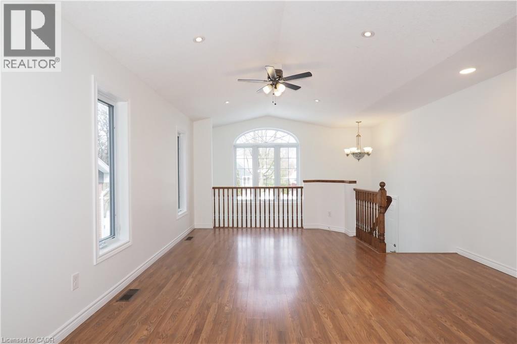 359 West Gore Street, Stratford, Ontario  N5A 1K9 - Photo 6 - 40804737