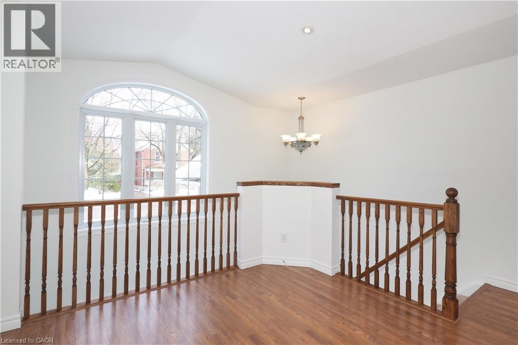 359 West Gore Street, Stratford, Ontario  N5A 1K9 - Photo 8 - 40804737