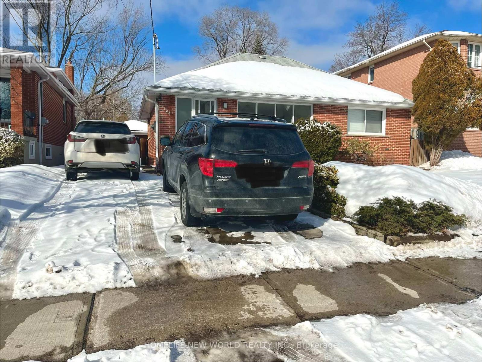 Ground - 308 Maplehurst Avenue, Toronto, Ontario  M2N 3C6 - Photo 1 - C12815746