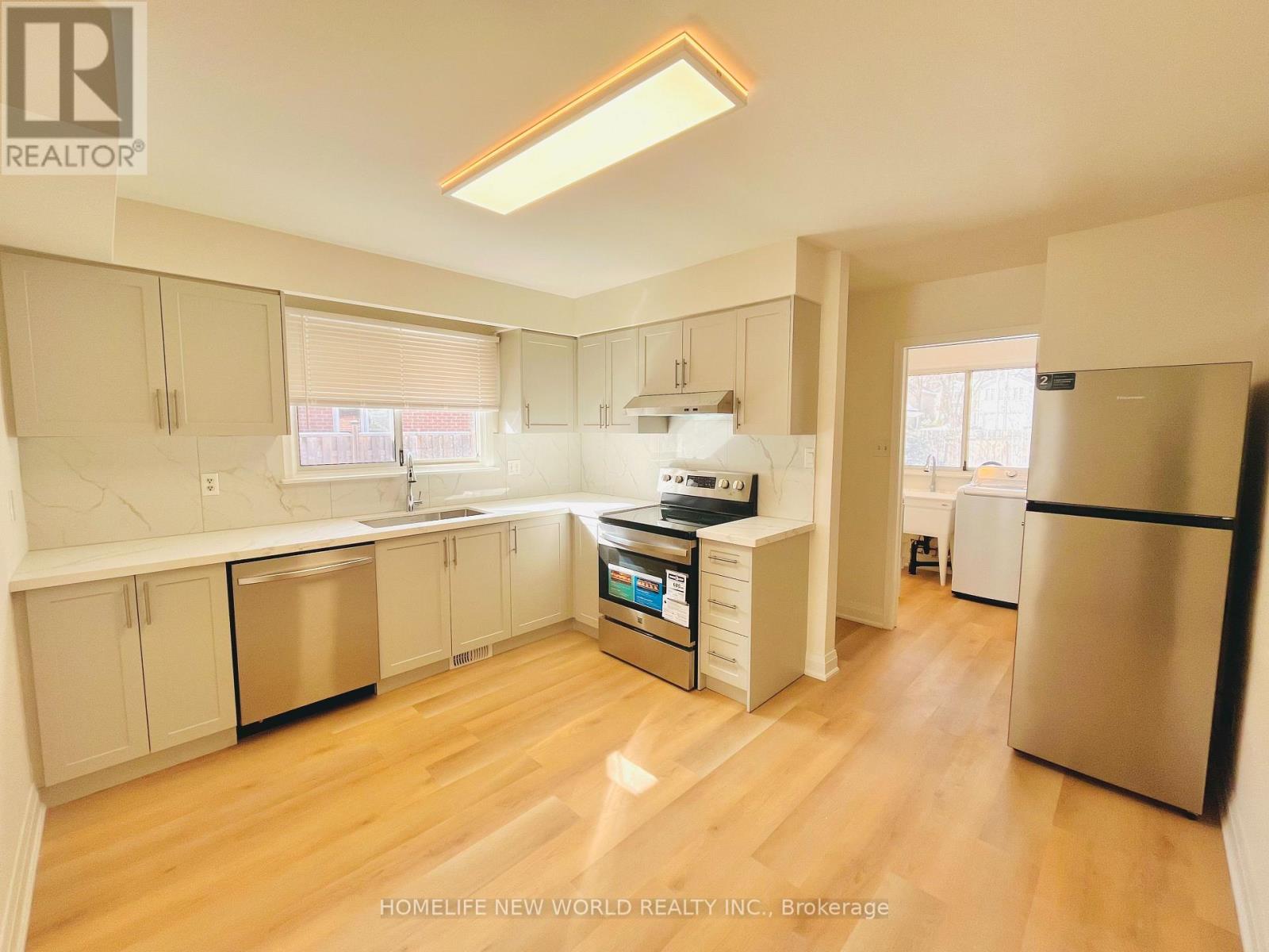 Ground - 308 Maplehurst Avenue, Toronto, Ontario  M2N 3C6 - Photo 11 - C12815746