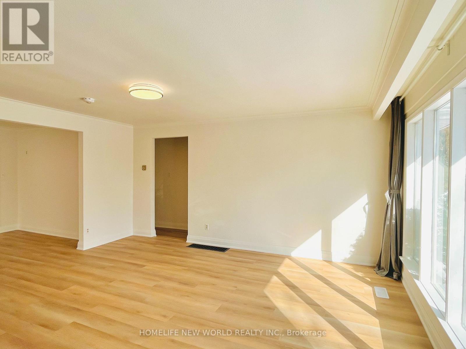 Ground - 308 Maplehurst Avenue, Toronto, Ontario  M2N 3C6 - Photo 2 - C12815746