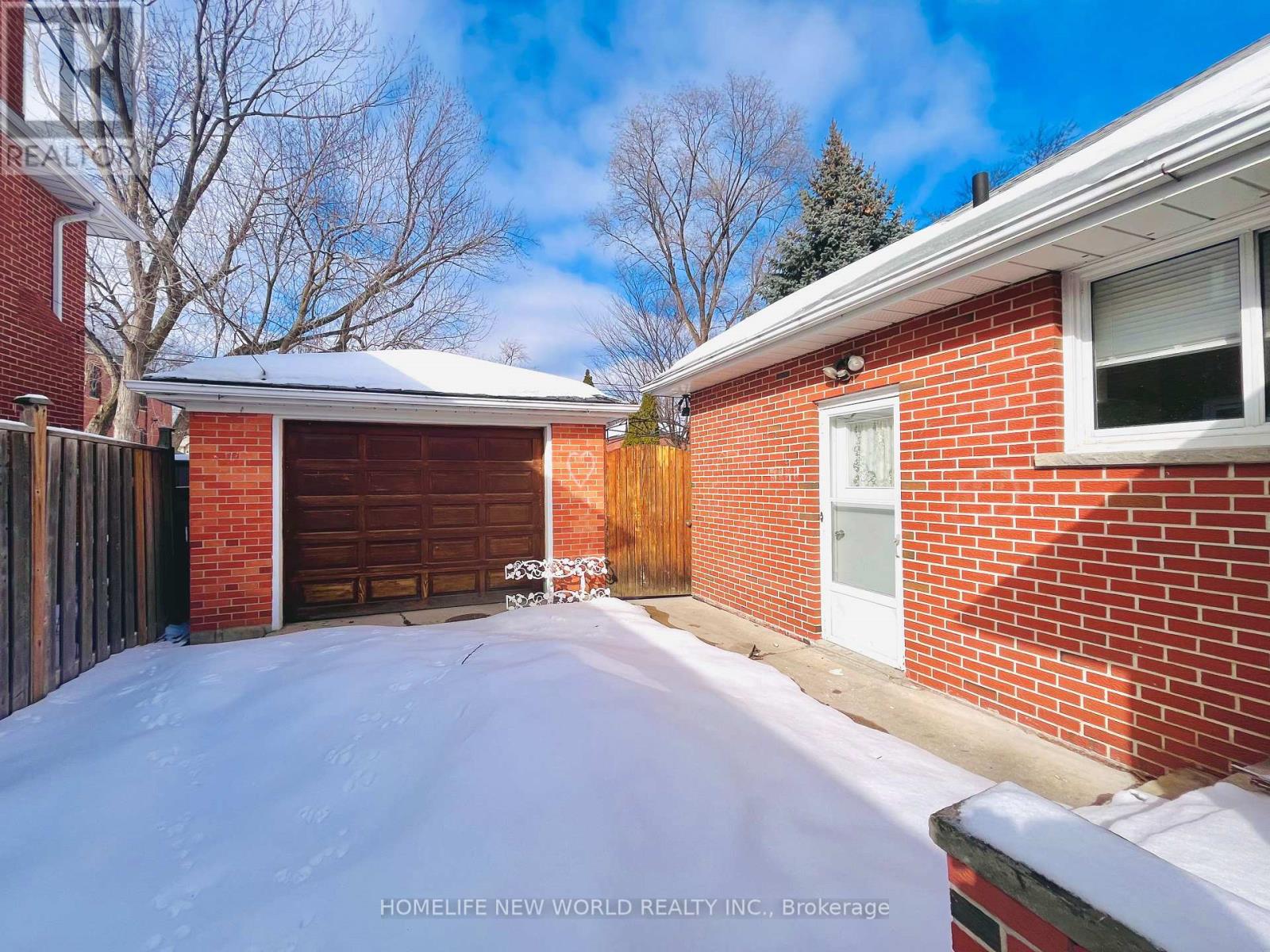 Ground - 308 Maplehurst Avenue, Toronto, Ontario  M2N 3C6 - Photo 22 - C12815746