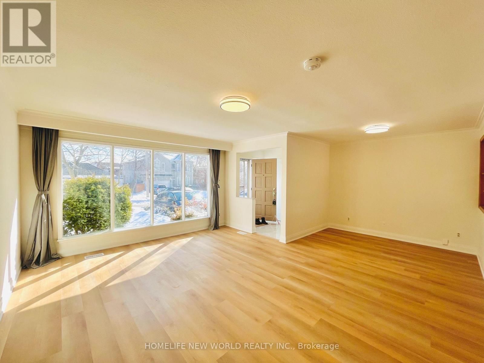 Ground - 308 Maplehurst Avenue, Toronto, Ontario  M2N 3C6 - Photo 5 - C12815746