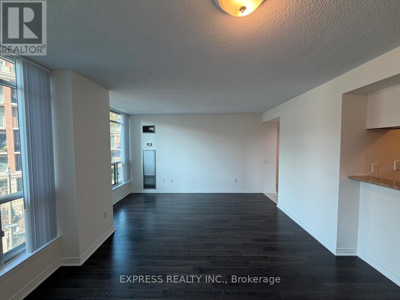 412 - 942 Yonge Street, Toronto, Ontario  M4W 3S8 - Photo 4 - C12815778