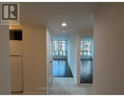 412 - 942 YONGE STREET, Toronto, Ontario