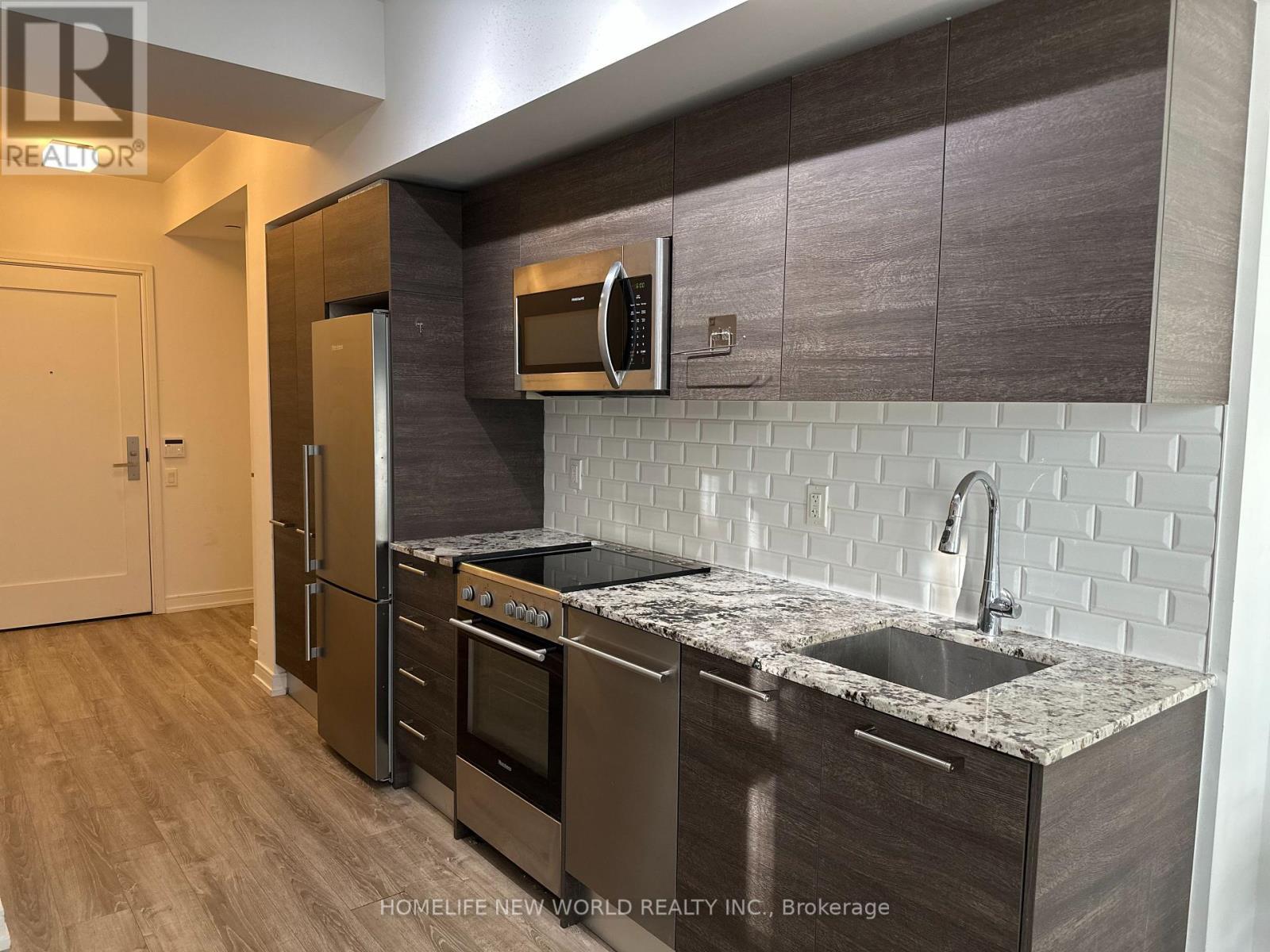 1806 - 28 Wellesley Street, Toronto, Ontario  M4Y 1G3 - Photo 5 - C12815806