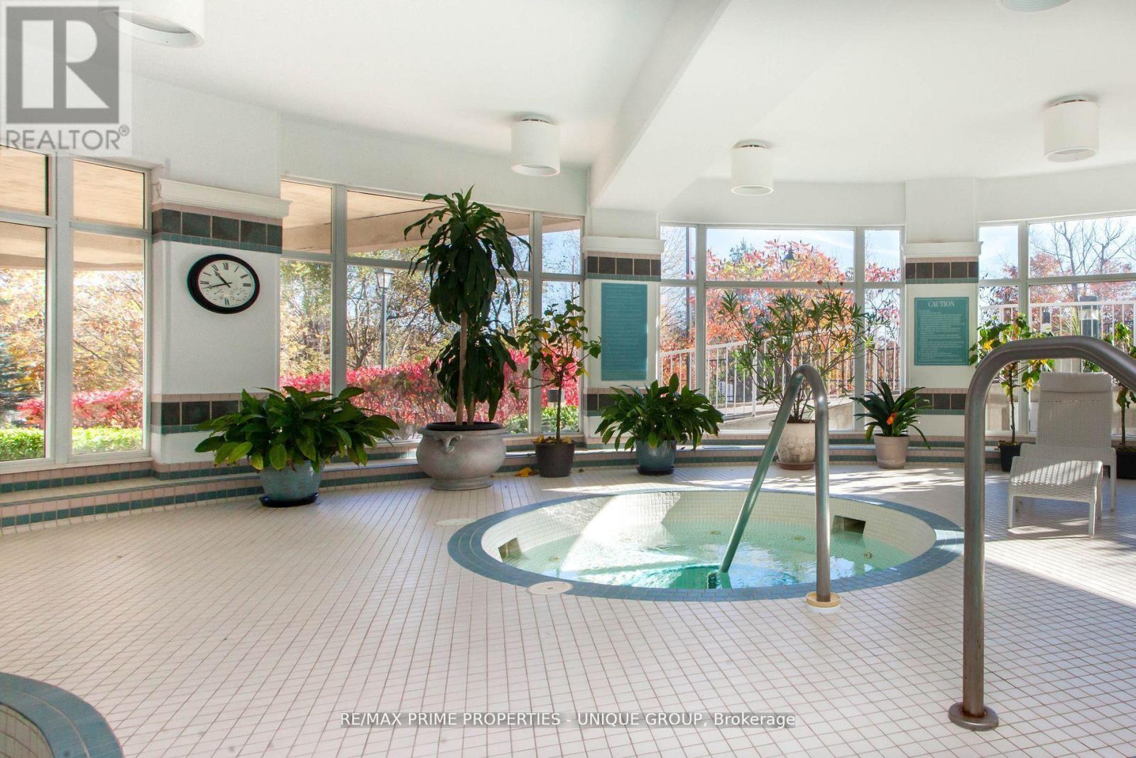 808 - 18 Concorde Place, Toronto, Ontario  M3C 3T9 - Photo 27 - C12815828