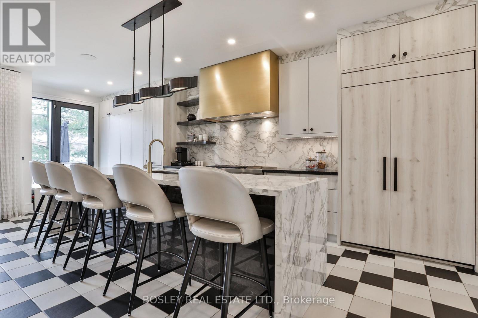 553 Davisville Avenue, Toronto, Ontario  M4S 1J2 - Photo 11 - C12815844