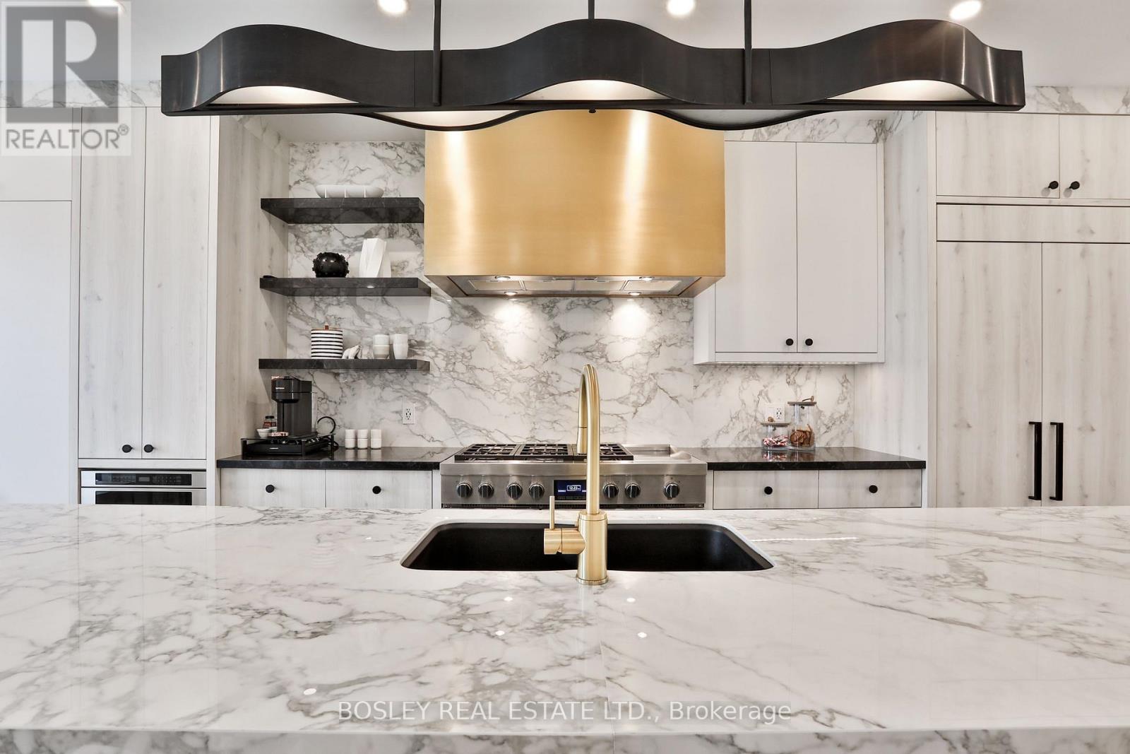 553 Davisville Avenue, Toronto, Ontario  M4S 1J2 - Photo 13 - C12815844