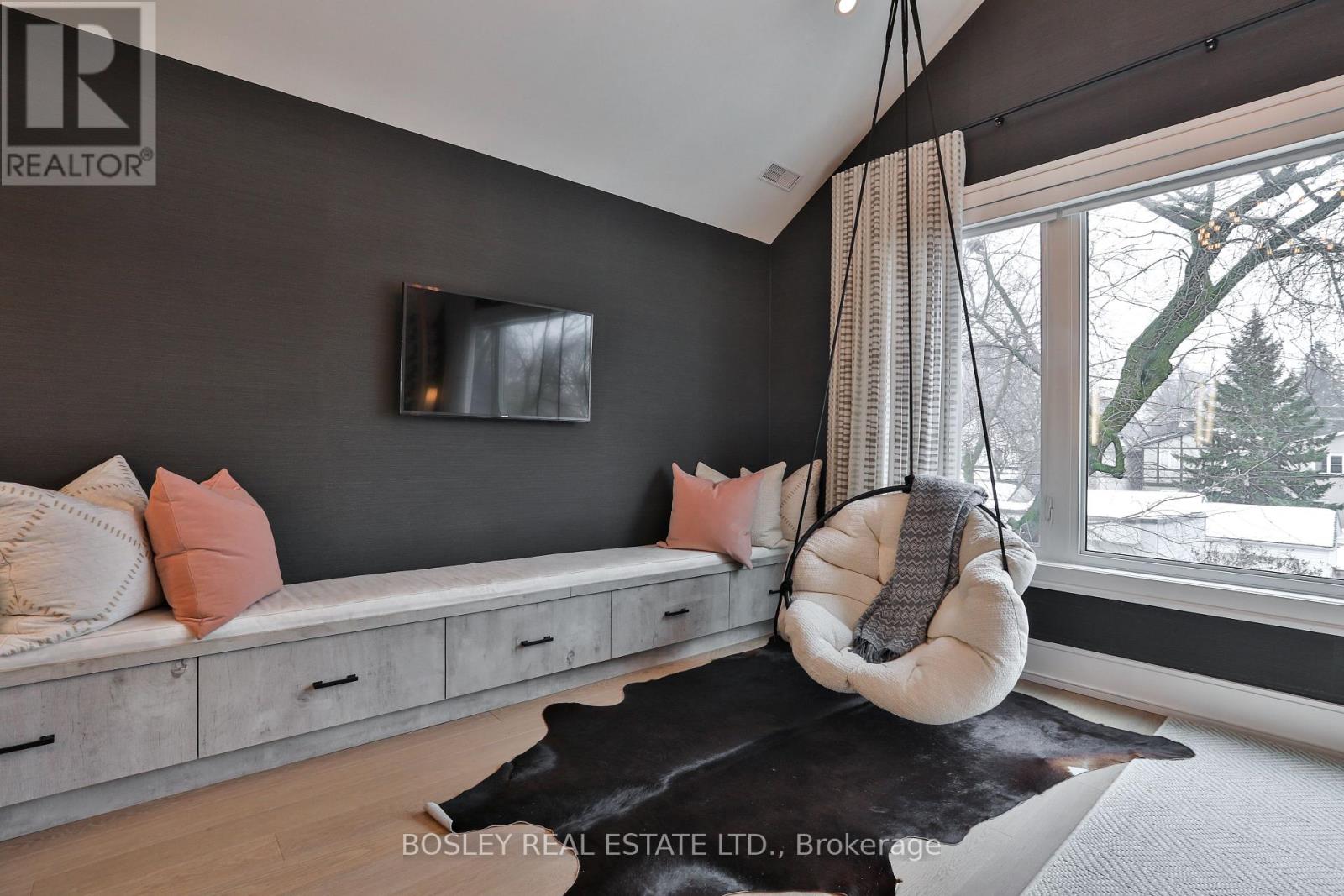 553 Davisville Avenue, Toronto, Ontario  M4S 1J2 - Photo 26 - C12815844