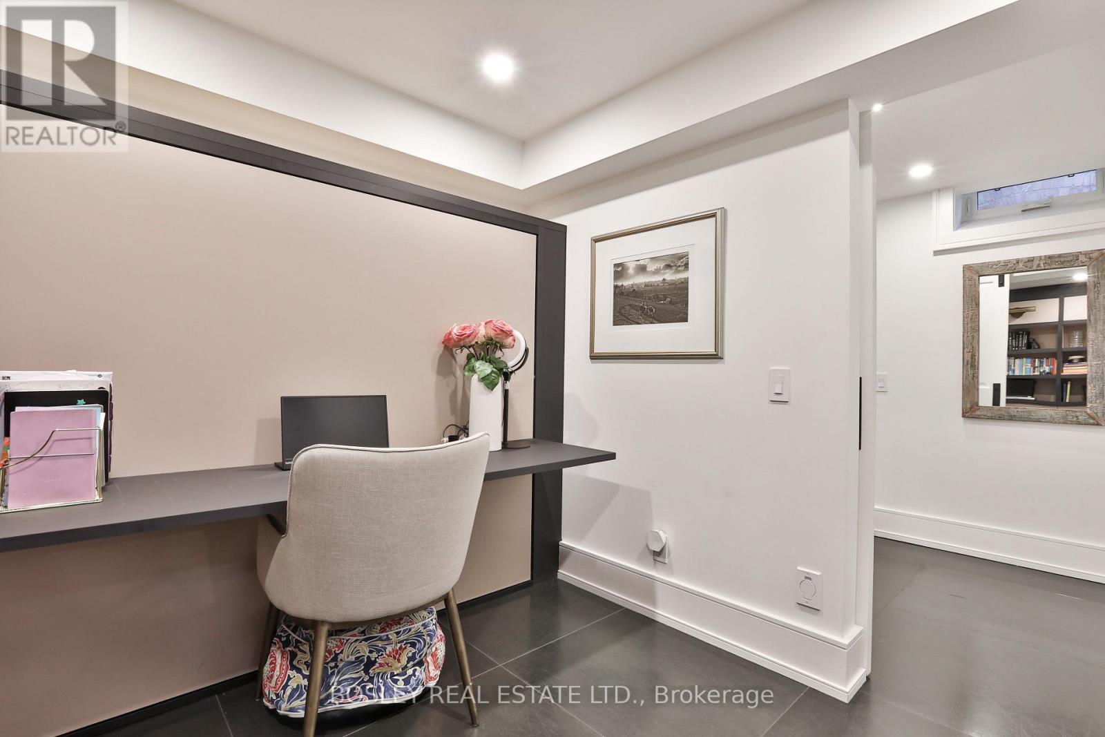 553 Davisville Avenue, Toronto, Ontario  M4S 1J2 - Photo 39 - C12815844