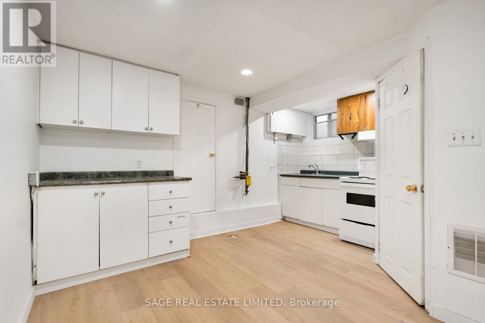 629 Ossington Avenue, Toronto, Ontario  M6G 3T6 - Photo 23 - C12815872