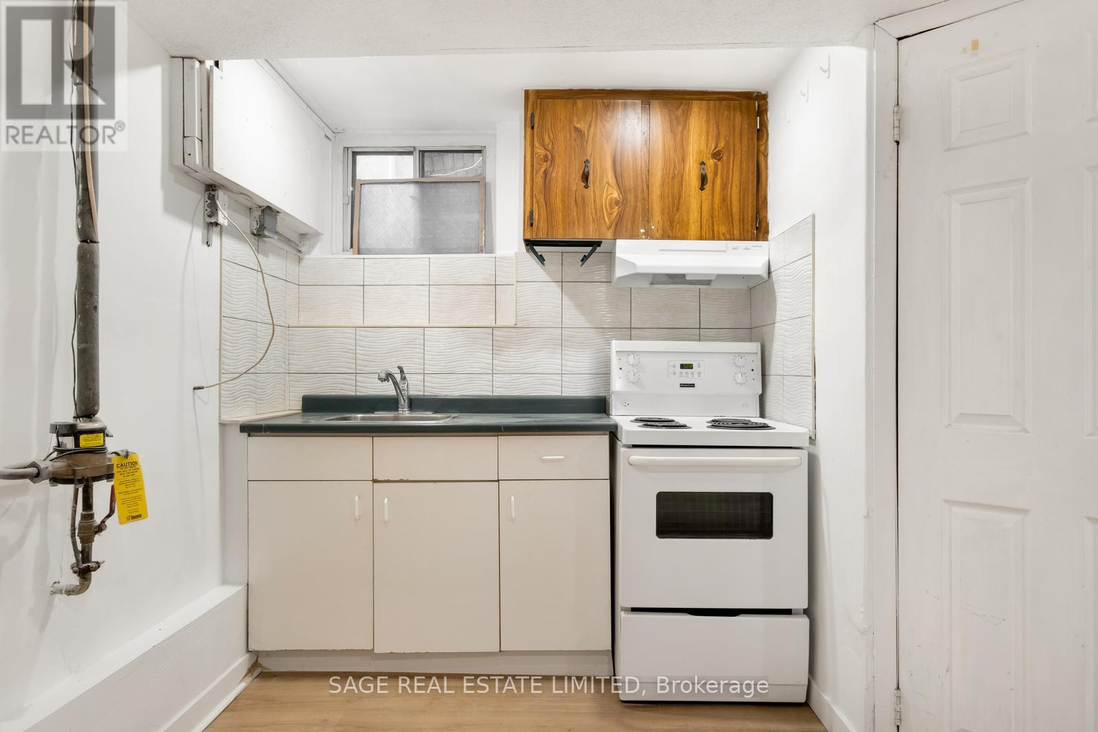 629 Ossington Avenue, Toronto, Ontario  M6G 3T6 - Photo 24 - C12815872