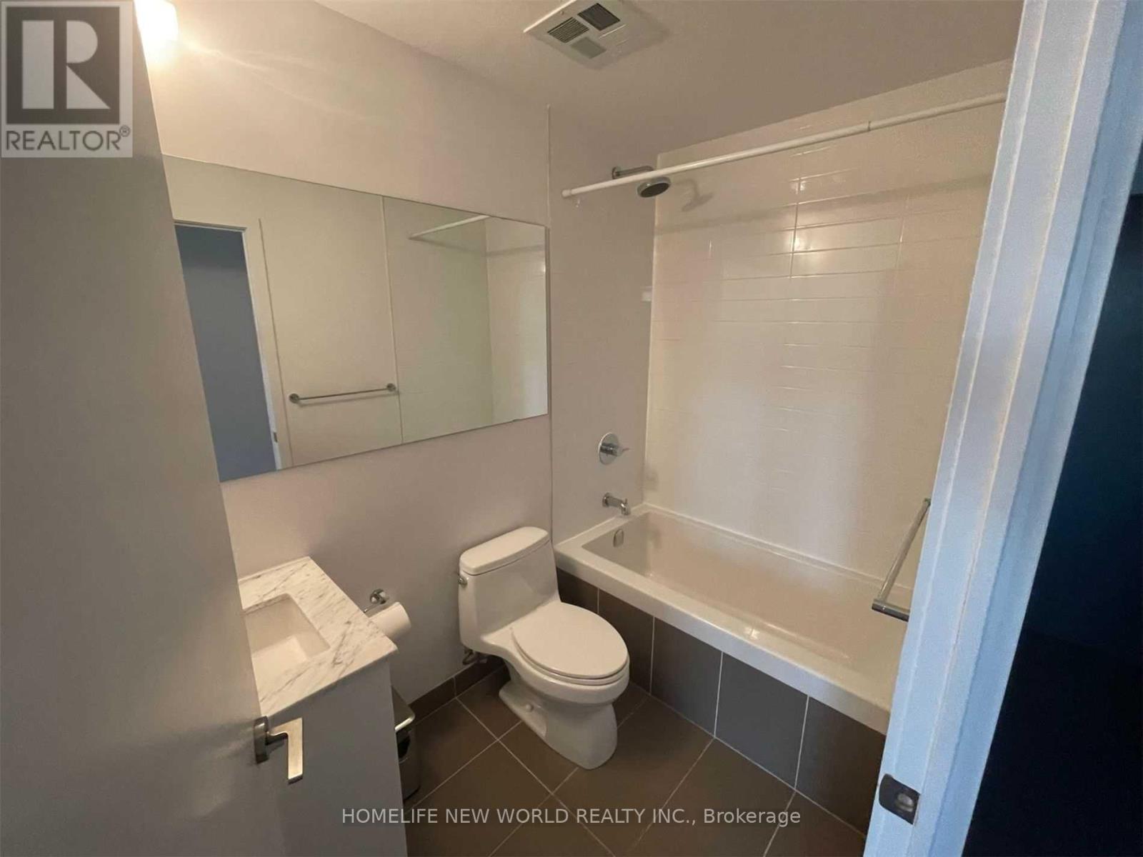 1505 - 1815 Yonge Street, Toronto, Ontario  M4T 2A4 - Photo 6 - C12815902