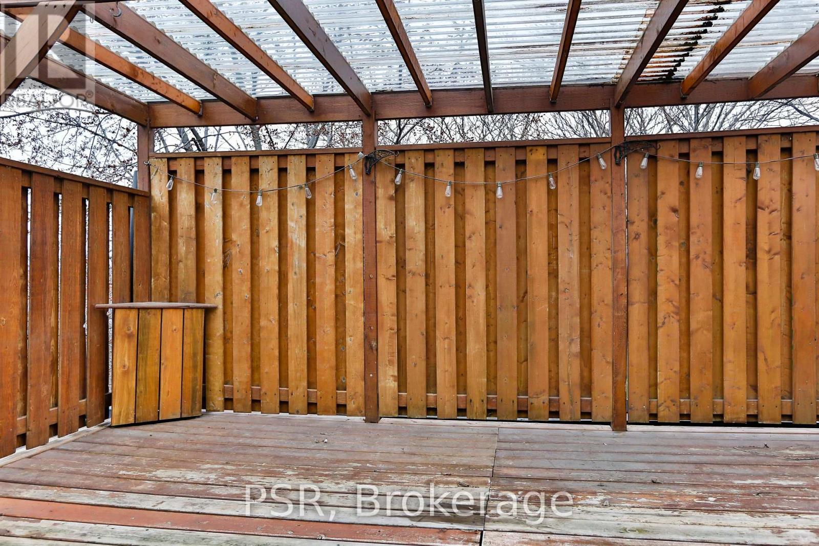 Upper - 264 Dovercourt Road, Toronto, Ontario  M6J 3E1 - Photo 21 - C12815908