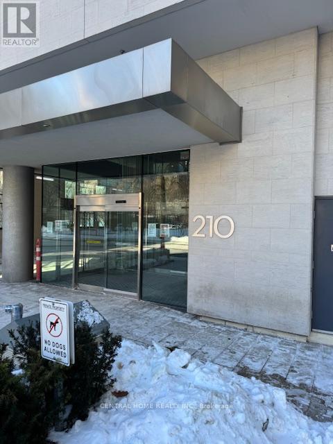1814 - 210 Simcoe Street, Toronto, Ontario  M5T 0A9 - Photo 2 - C12815954
