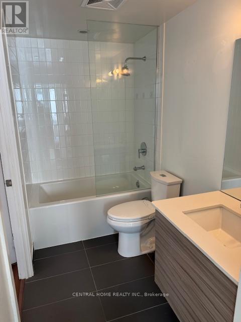 1814 - 210 Simcoe Street, Toronto, Ontario  M5T 0A9 - Photo 8 - C12815954