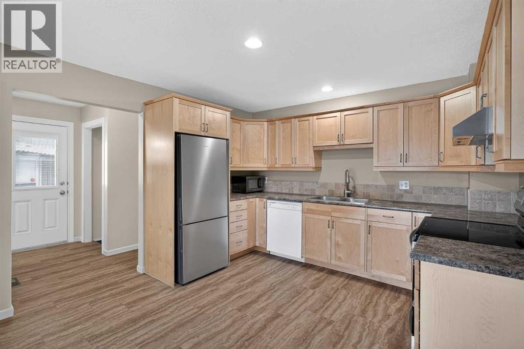 637 Whitewood Road Ne, Calgary, Alberta  T1Y 4A1 - Photo 20 - A2286203