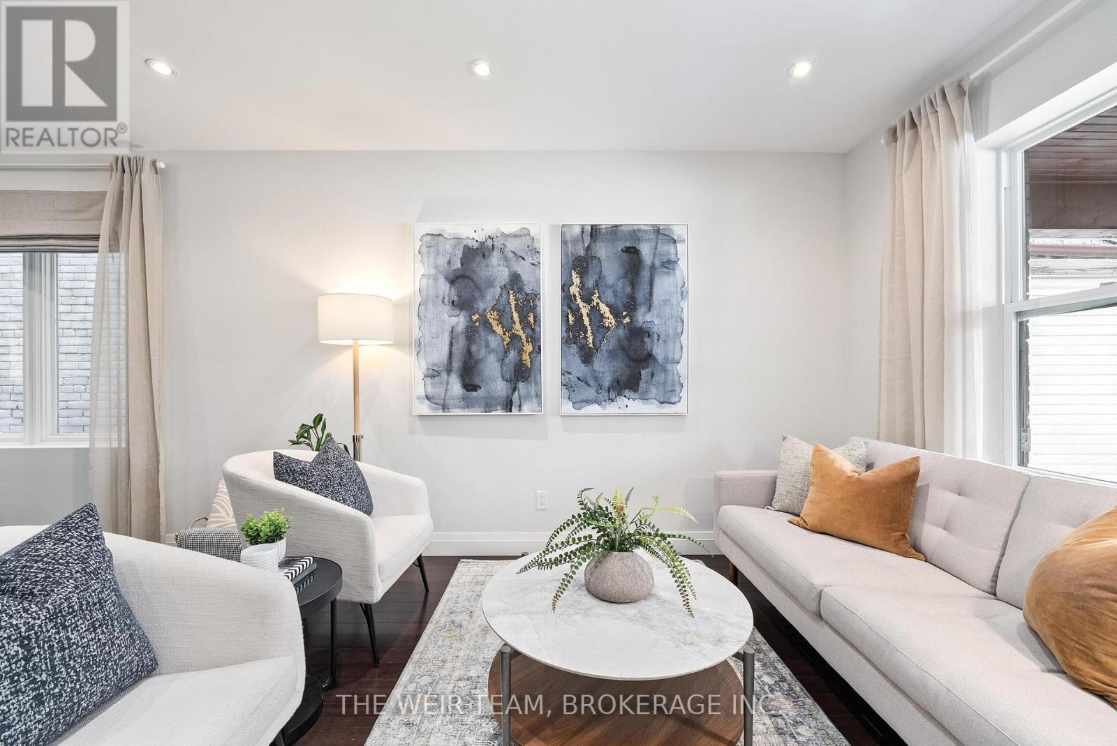 793 Woodbine Avenue, Toronto, Ontario  M4E 2J5 - Photo 10 - E12815748