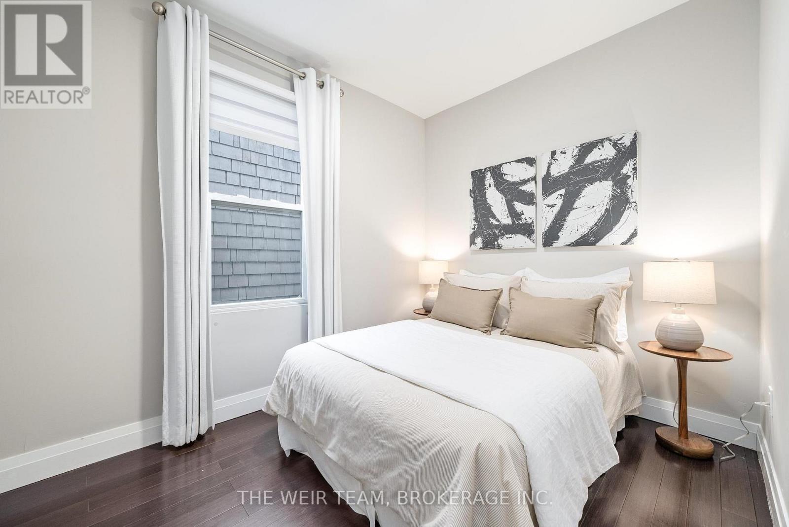 793 Woodbine Avenue, Toronto, Ontario  M4E 2J5 - Photo 15 - E12815748