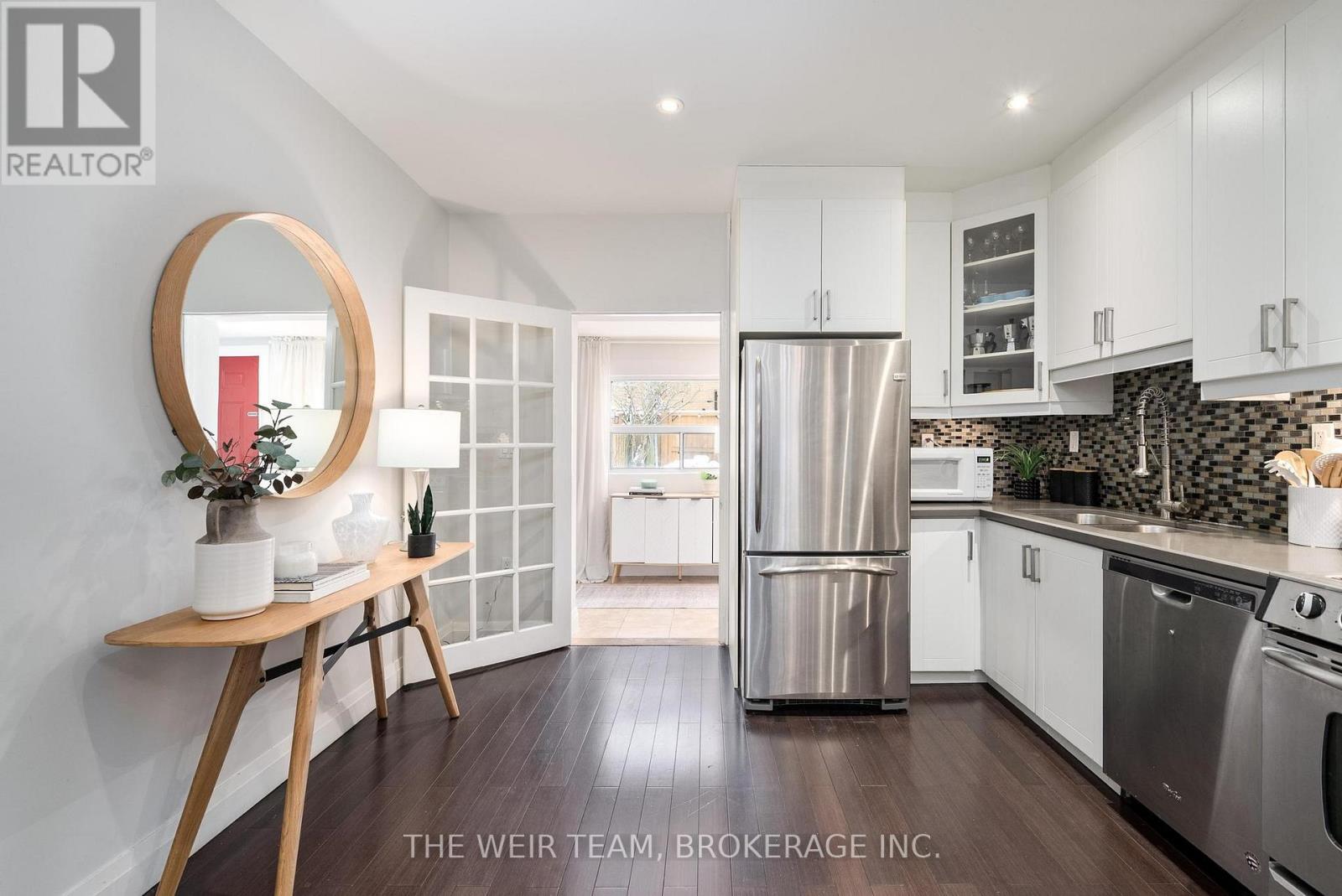 793 Woodbine Avenue, Toronto, Ontario  M4E 2J5 - Photo 4 - E12815748