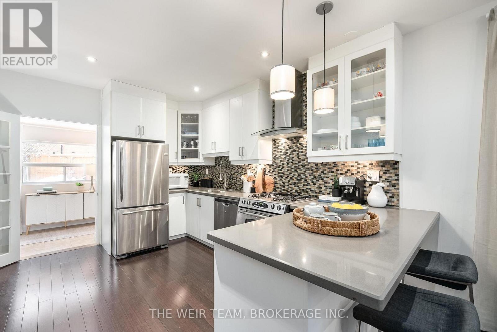 793 Woodbine Avenue, Toronto, Ontario  M4E 2J5 - Photo 7 - E12815748