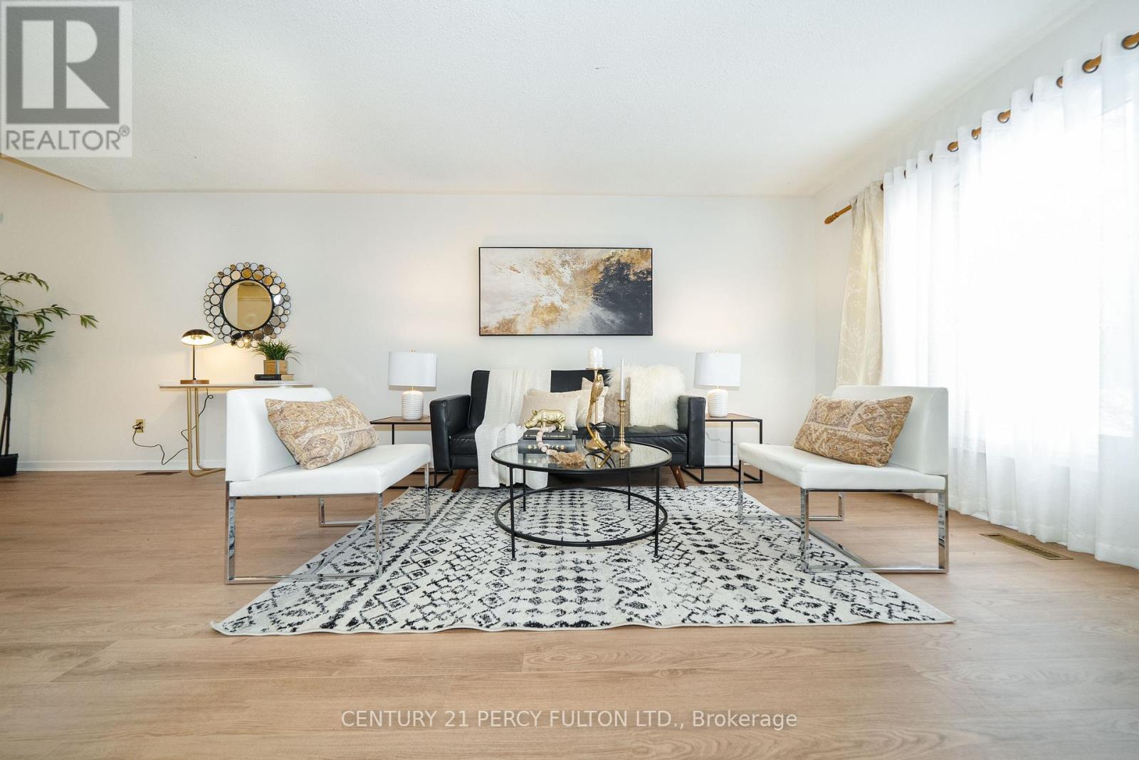 754 Edgewood Road, Pickering, Ontario  L1V 2Z8 - Photo 3 - E12815786