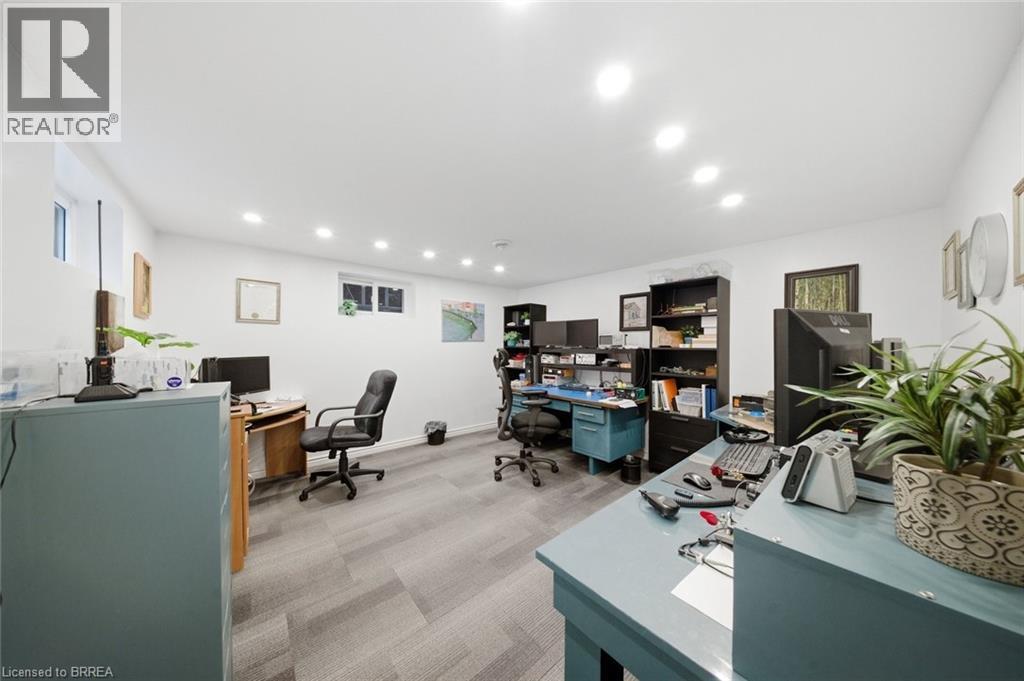 15 Talbot Street, Courtland, Ontario  N0J 1E0 - Photo 32 - 40806160