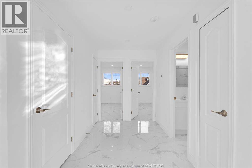 1510 Langlois, Windsor, Ontario N8X 4M2 - Photo 10 - 26003894