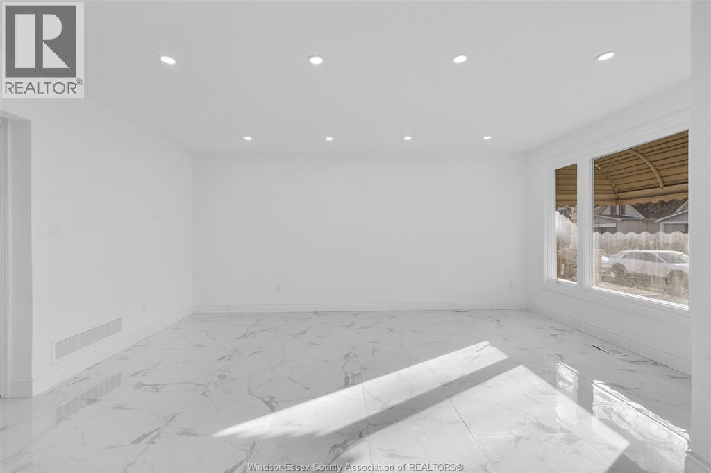 1510 Langlois, Windsor, Ontario N8X 4M2 - Photo 5 - 26003894