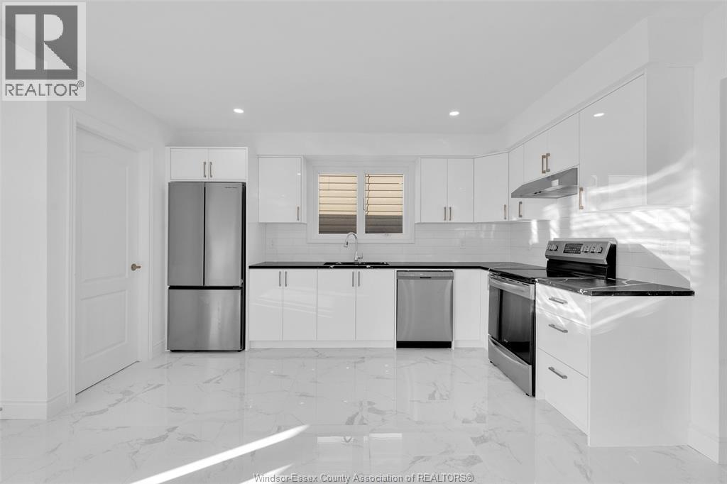 1510 Langlois, Windsor, Ontario N8X 4M2 - Photo 7 - 26003894