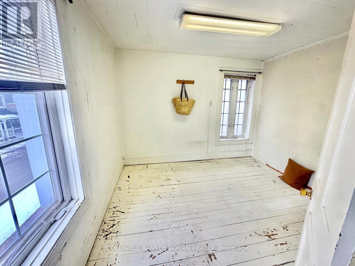 284 Main Street, King (Schomberg), Ontario  L0G 1T0 - Photo 27 - N12815768