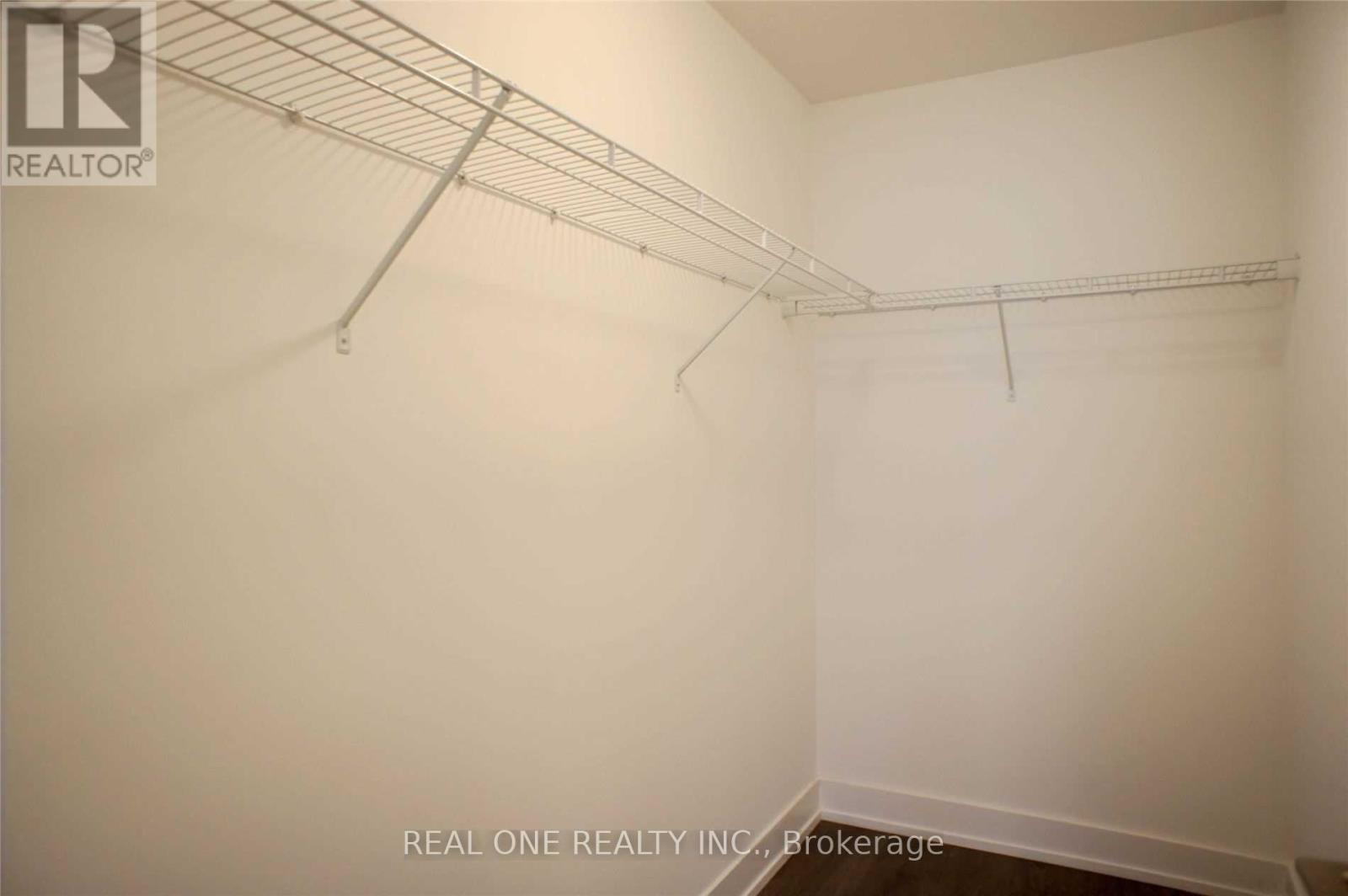 111w - 268 Buchanan Drive, Markham, Ontario  L3R 8G9 - Photo 12 - N12815796