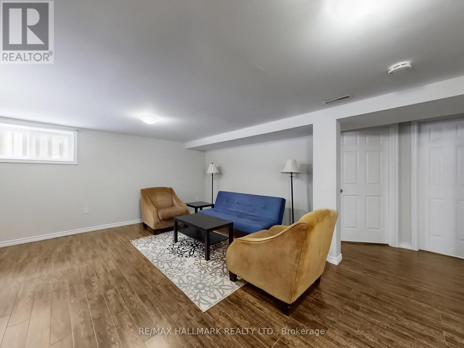 79 Cartier Crescent, Richmond Hill, Ontario  L4C 2N3 - Photo 19 - N12815884