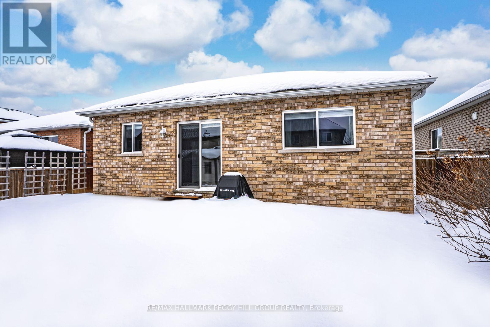 39 Mike Hart Drive, Essa, Ontario  L3W 0P6 - Photo 17 - N12815936