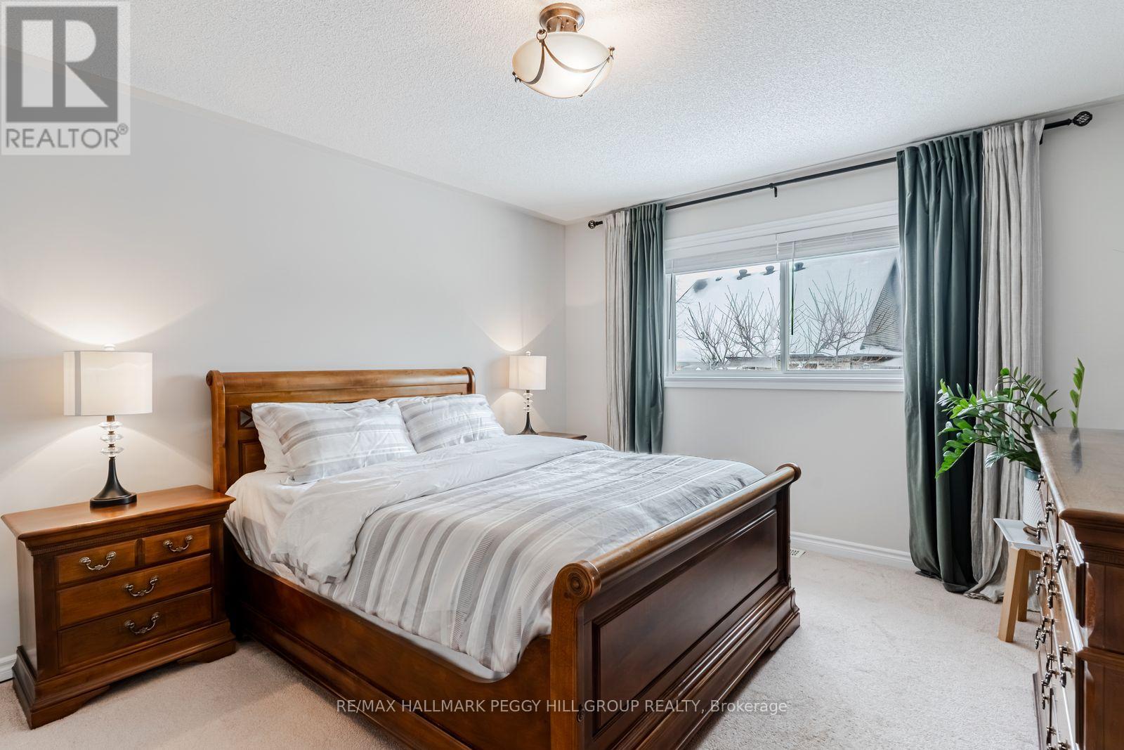 39 Mike Hart Drive, Essa, Ontario  L3W 0P6 - Photo 6 - N12815936