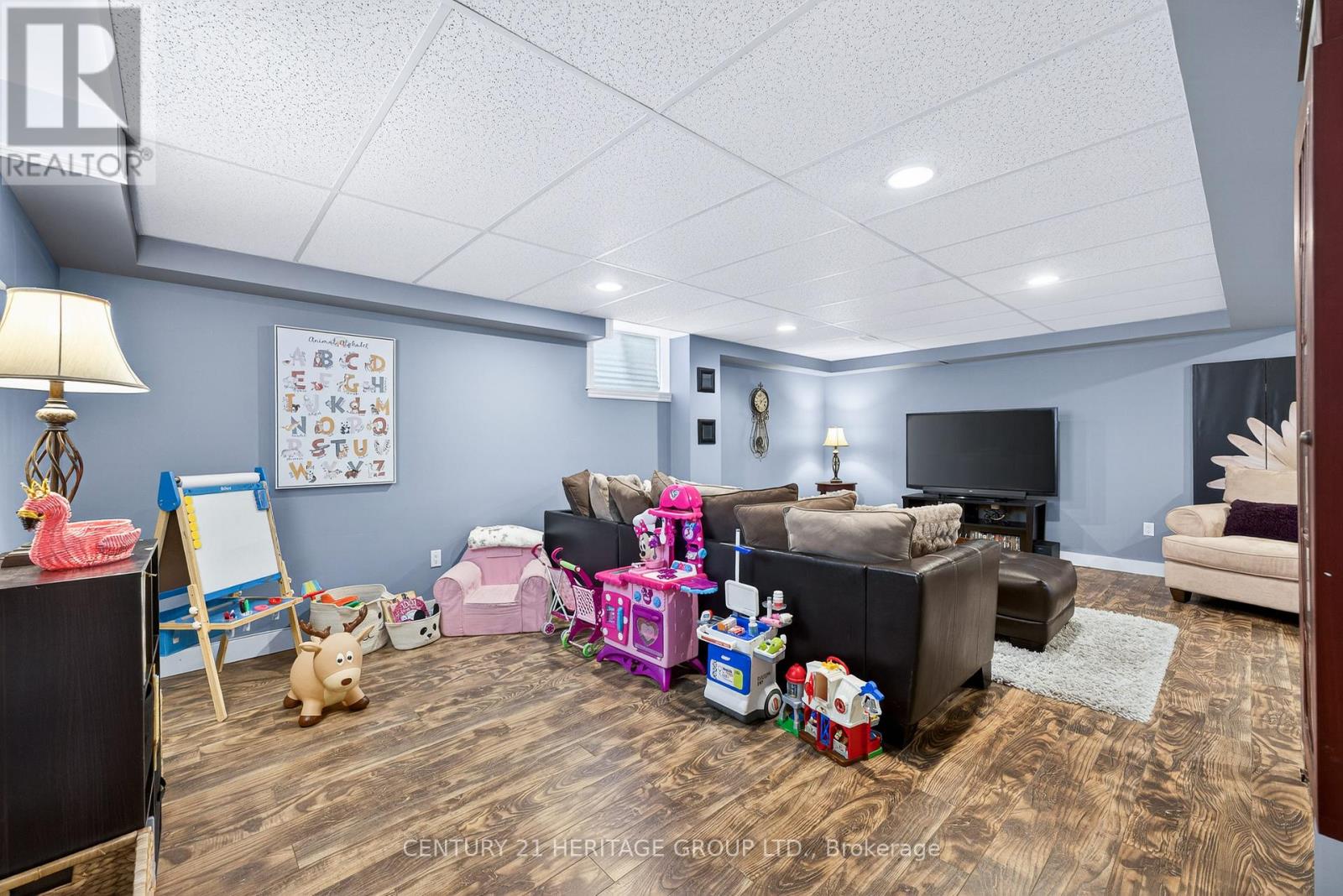 162 Metcalfe Drive, Bradford West Gwillimbury, Ontario  L3Z 0A1 - Photo 33 - N12815962