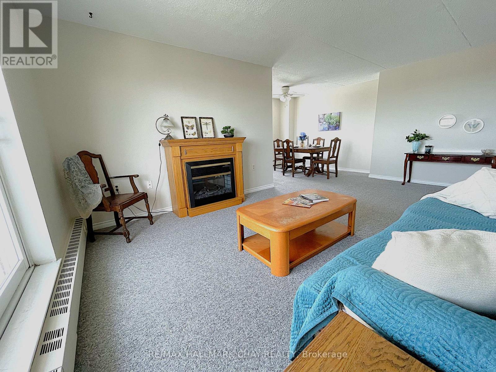 702 - 414 Blake Street, Barrie, Ontario L4M 5J7 - Photo 9 - S12815790