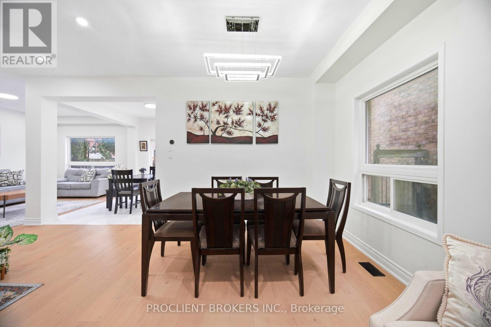 459 Pettit Trail, Milton, Ontario  L9T 6N9 - Photo 10 - W12815772