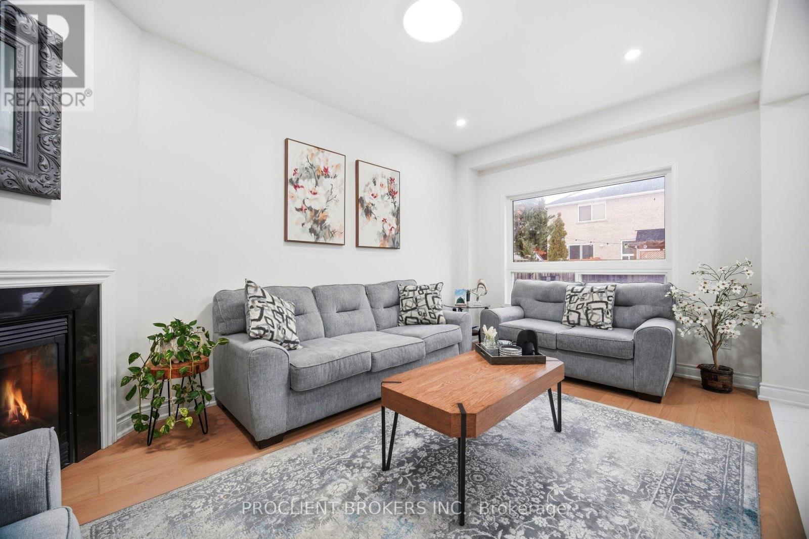 459 Pettit Trail, Milton, Ontario  L9T 6N9 - Photo 22 - W12815772