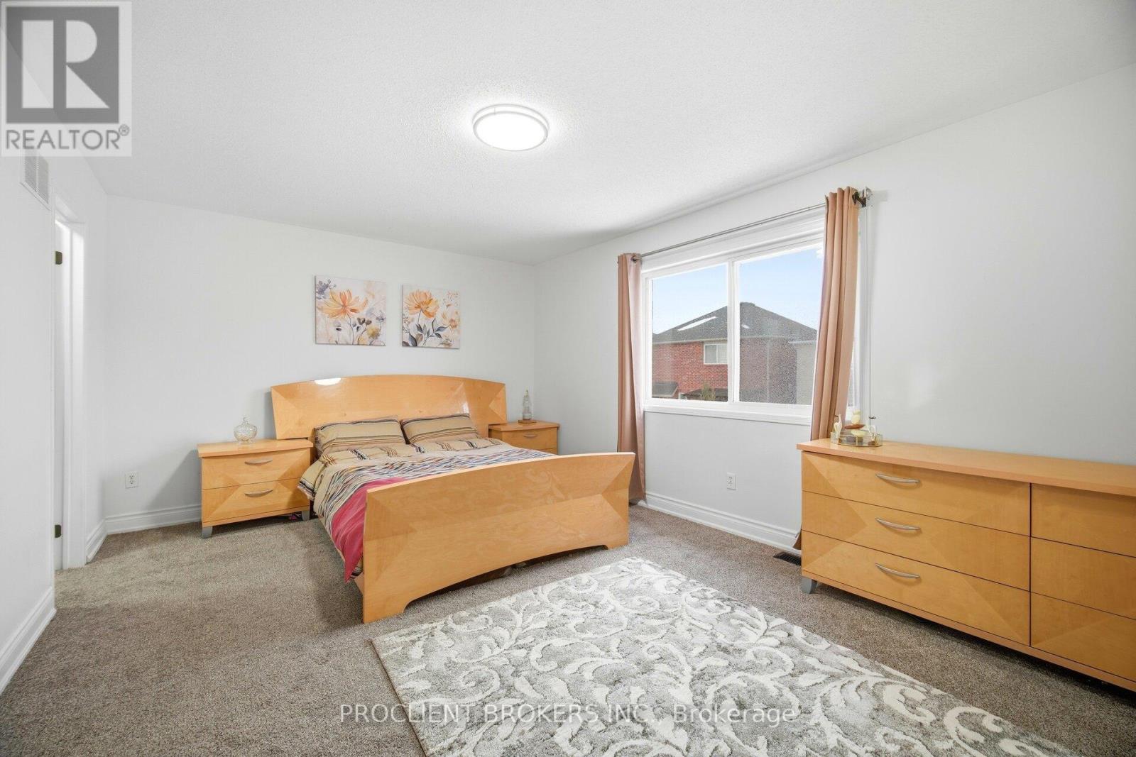 459 Pettit Trail, Milton, Ontario  L9T 6N9 - Photo 33 - W12815772