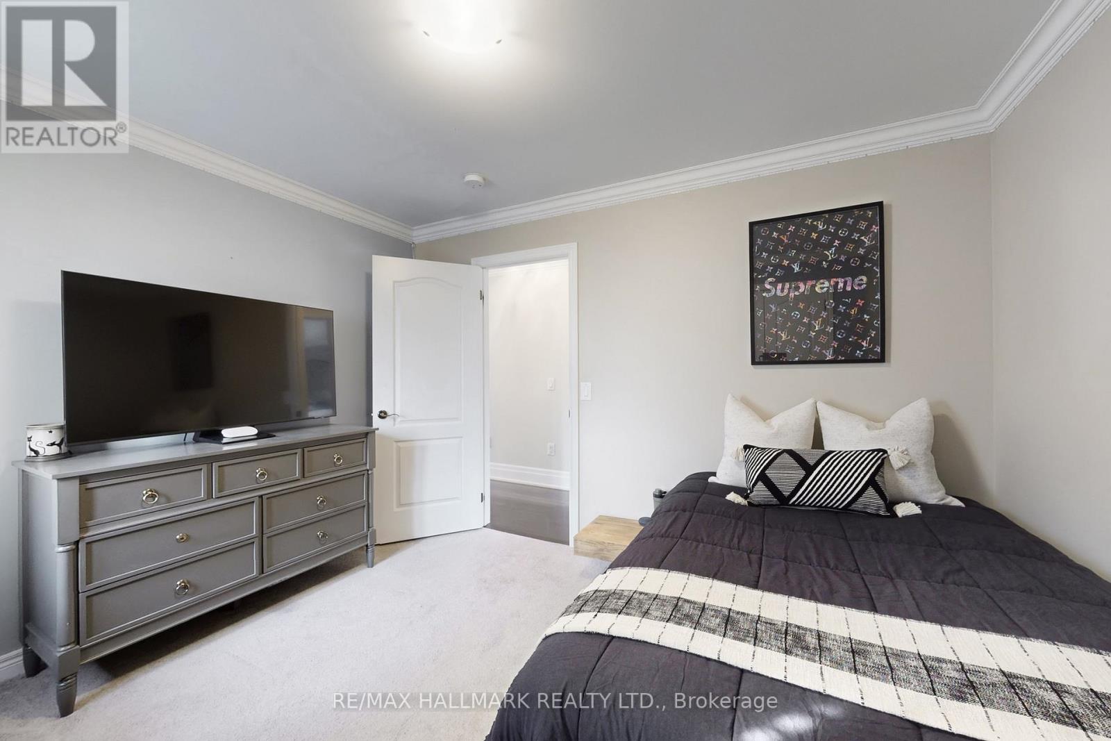 52 Mcechearn Crescent, Caledon, Ontario  L7C 3Y2 - Photo 33 - W12815800