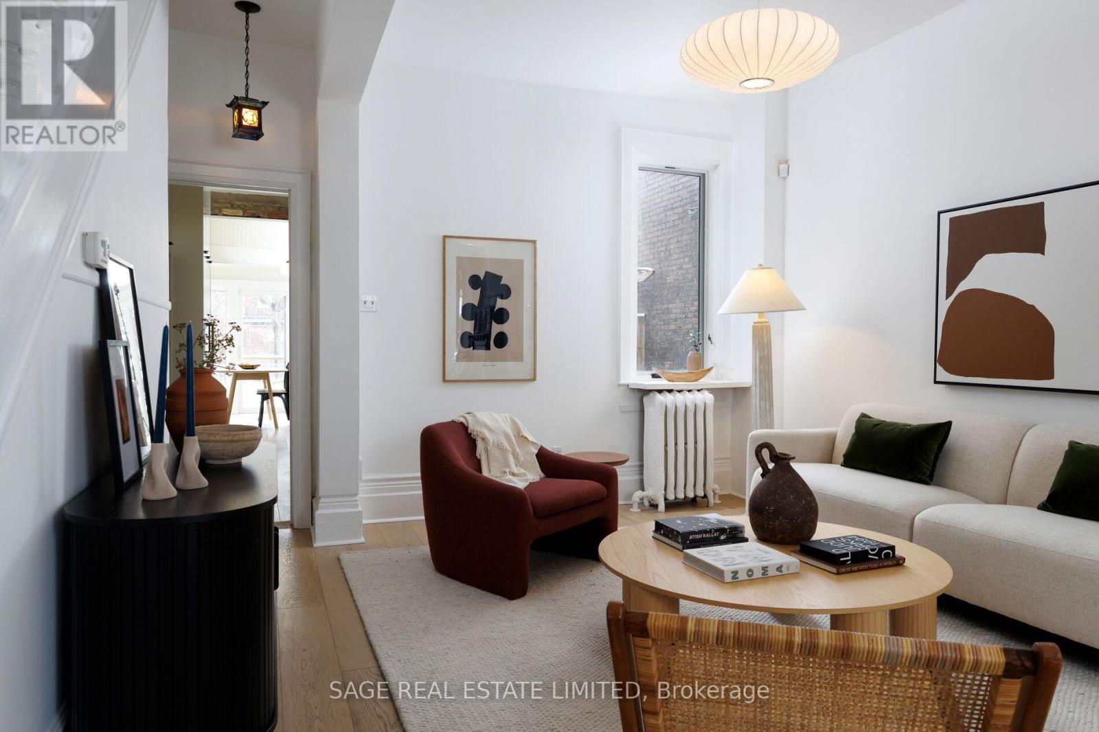 97 Marion Street, Toronto, Ontario  M6R 1E6 - Photo 13 - W12815856