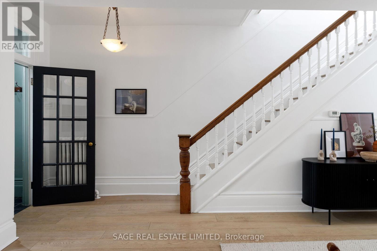 97 Marion Street, Toronto, Ontario  M6R 1E6 - Photo 3 - W12815856