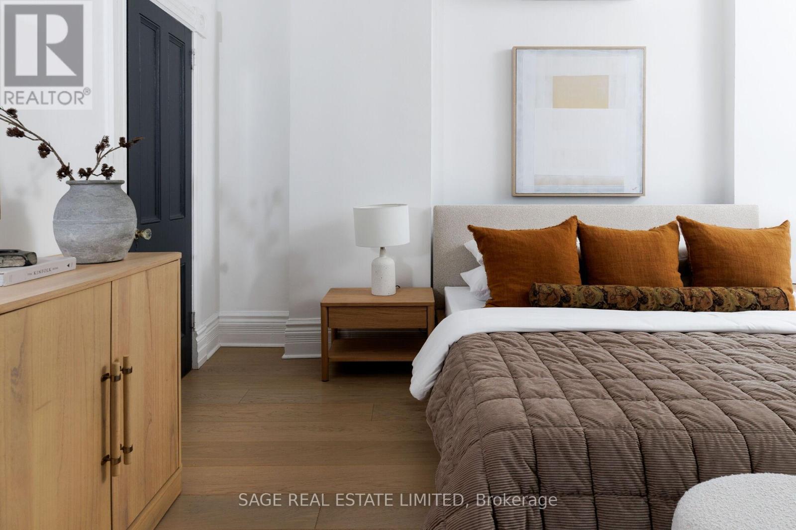 97 Marion Street, Toronto, Ontario  M6R 1E6 - Photo 31 - W12815856