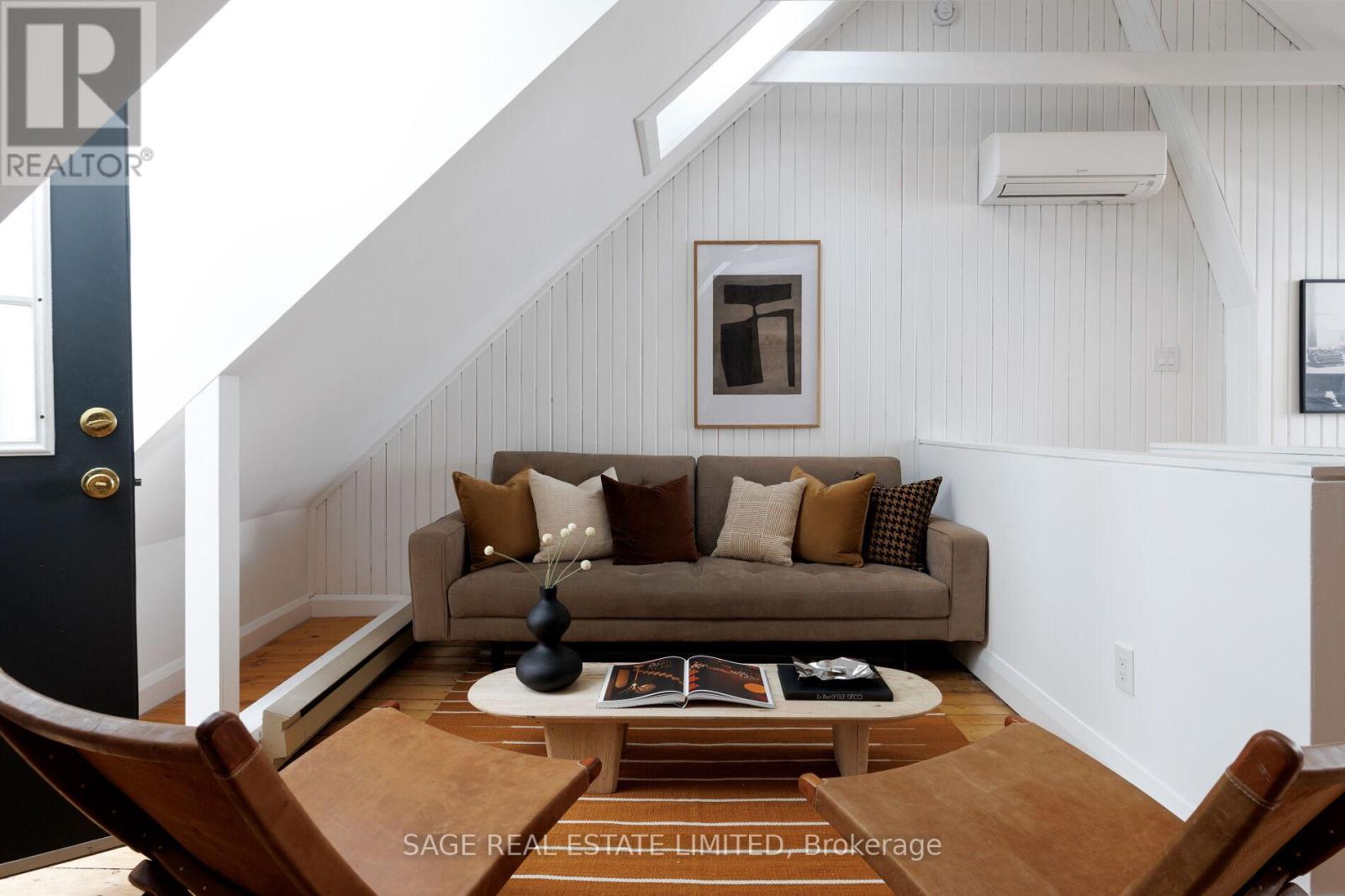 97 Marion Street, Toronto, Ontario  M6R 1E6 - Photo 47 - W12815856